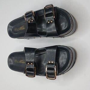 Black Platform sandals